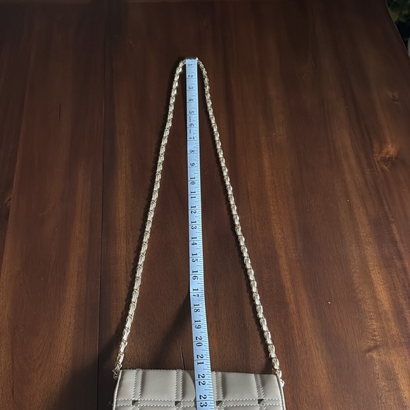 Purse - Picture 5 of 7